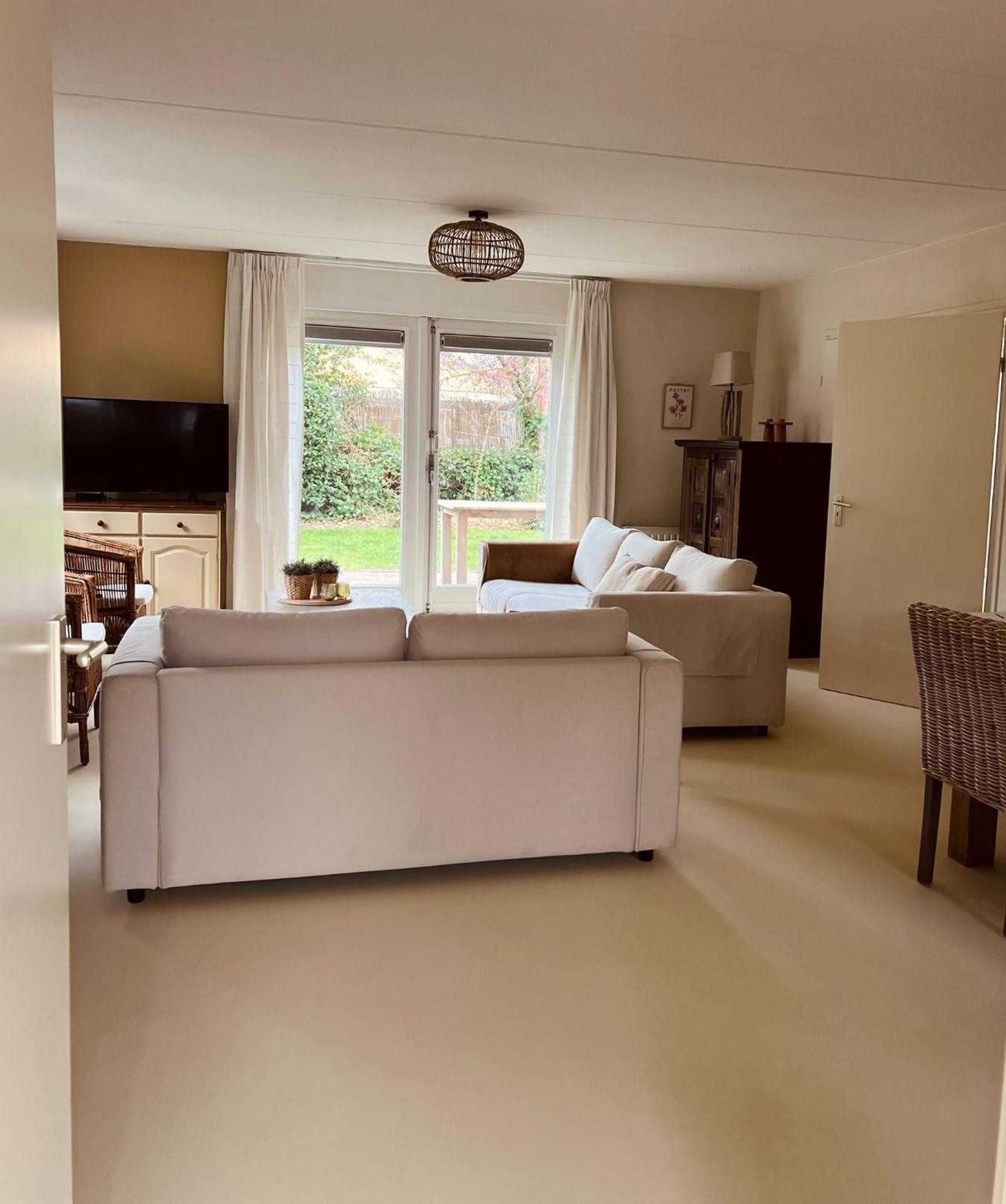 Vakantiewoning in villapark de oesterbaai Wemeldinge Eksteriør billede